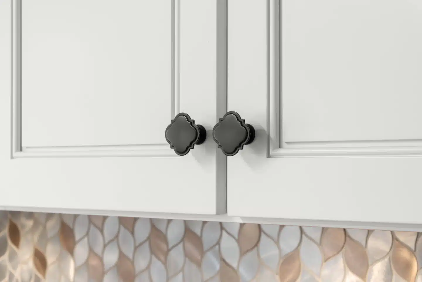 Trendy Kitchen Cabinet knobs