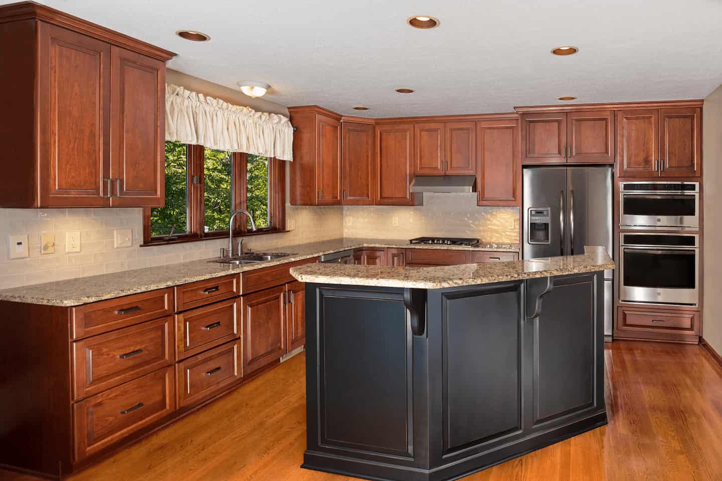 traditional kitchen designs