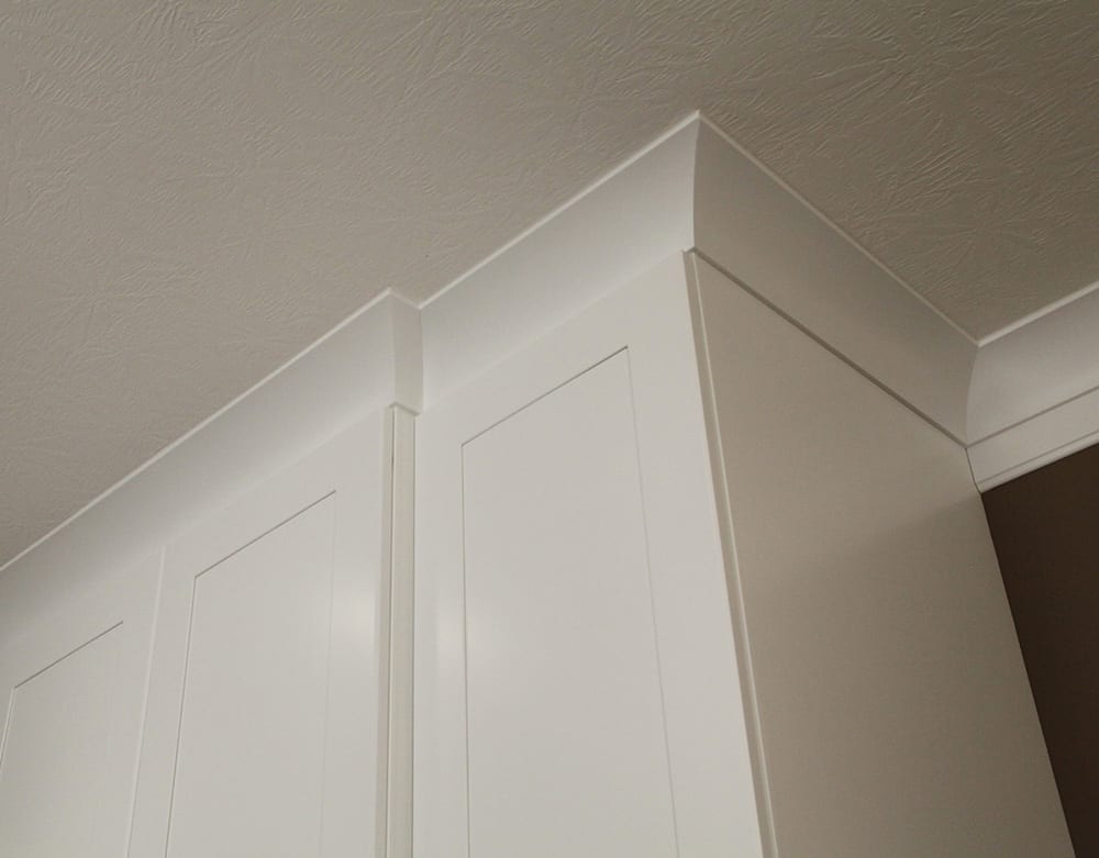 Cove molding above kitchen cabinets
