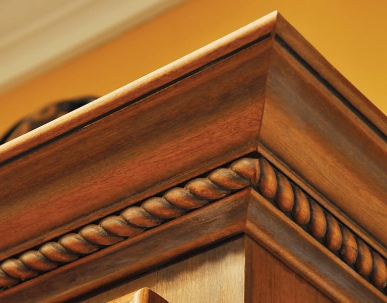 Choosing Kitchen Cabinet Molding | American Wood Reface