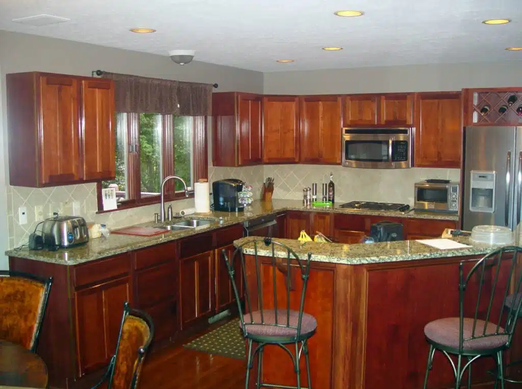 Before picture of the kitchen refacing